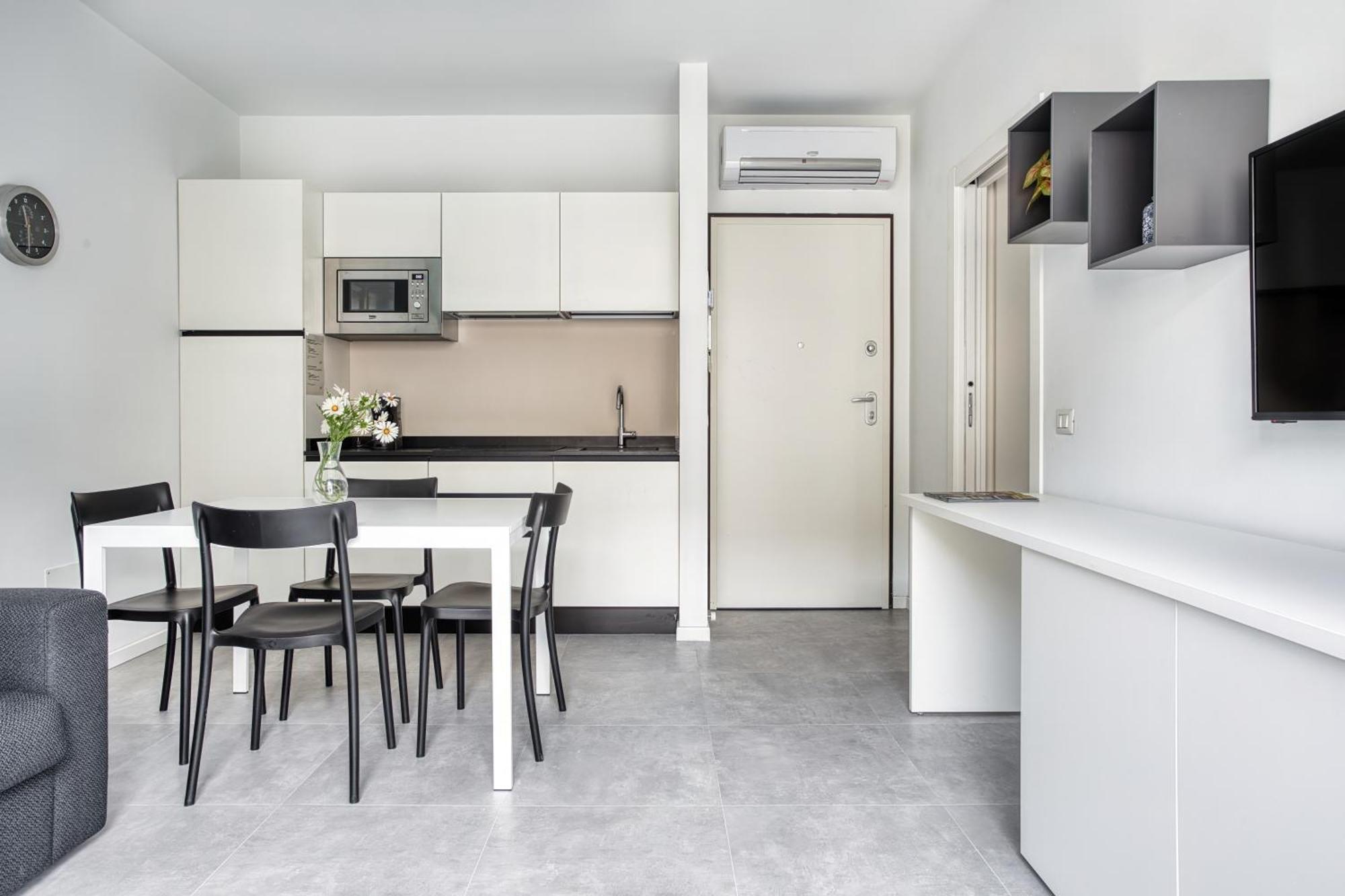 Sleek City Abode In Maciachini ميلان المظهر الخارجي الصورة
